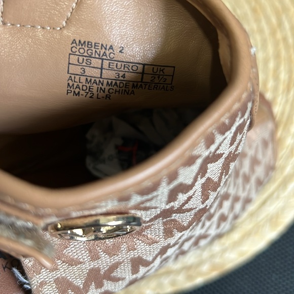 Michael Kors Kids Youth Canvas Monogram Peep Toe Sandals Heel Size 3 - Picture 10 of 16